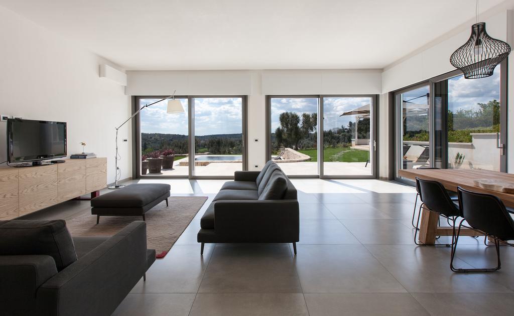 Perla Nera Villa ออสตูนี ภายนอก รูปภาพ